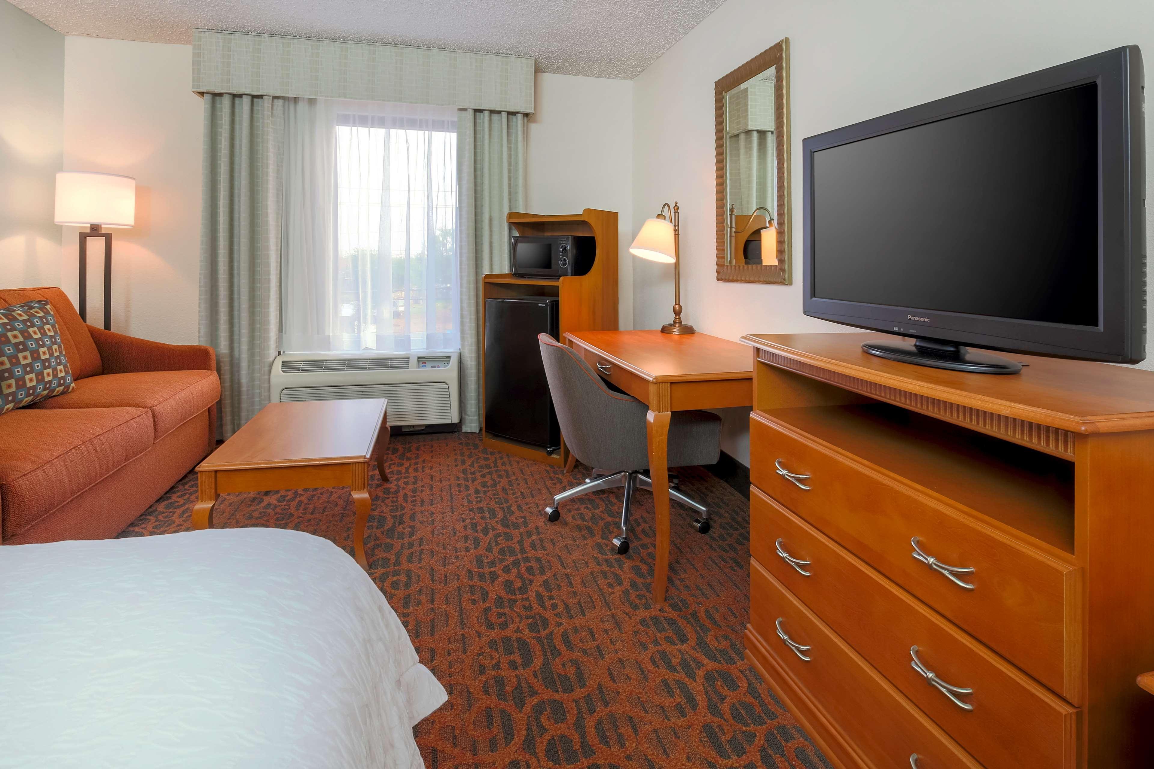 Hotel Hampton 3*