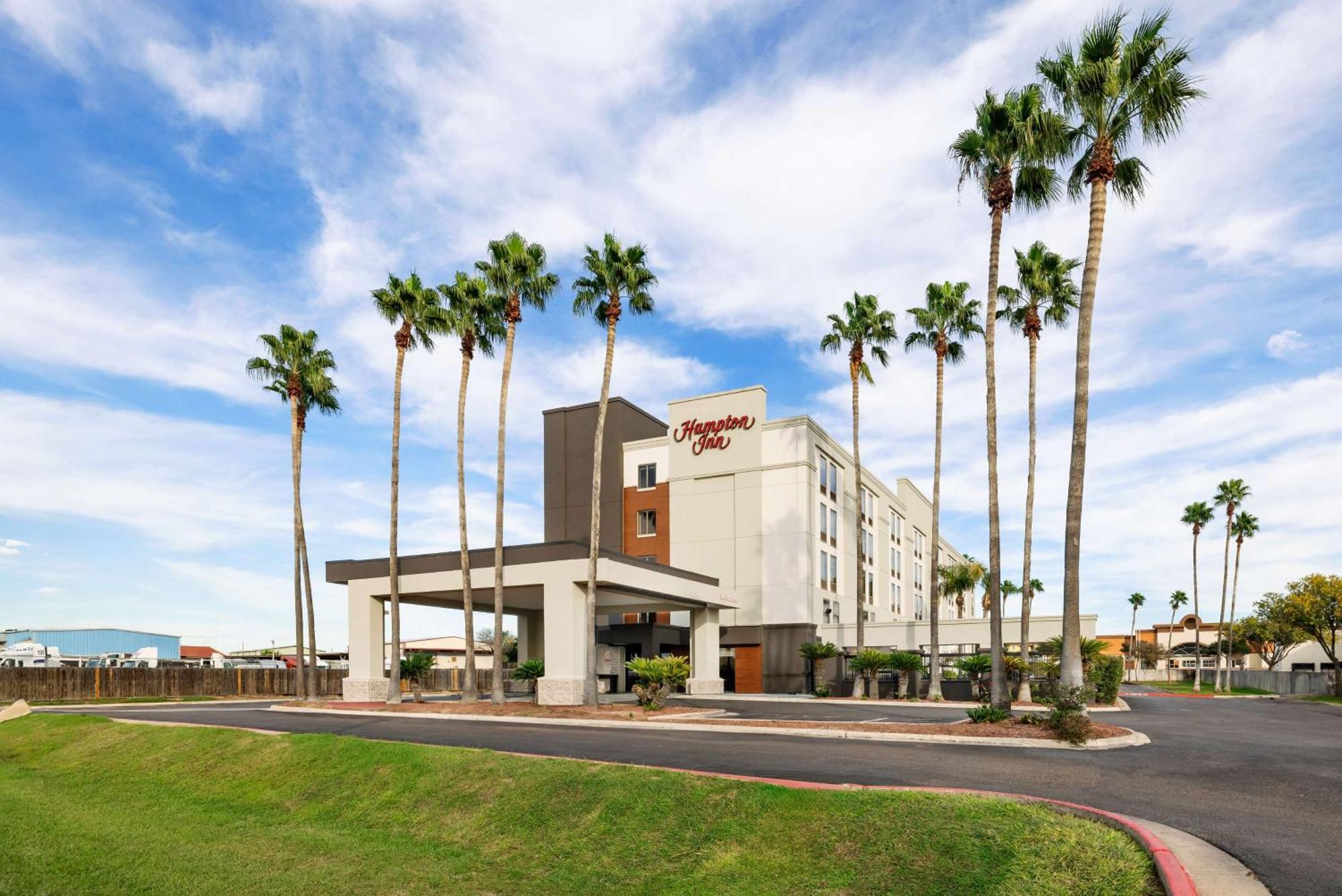 Hampton Laredo