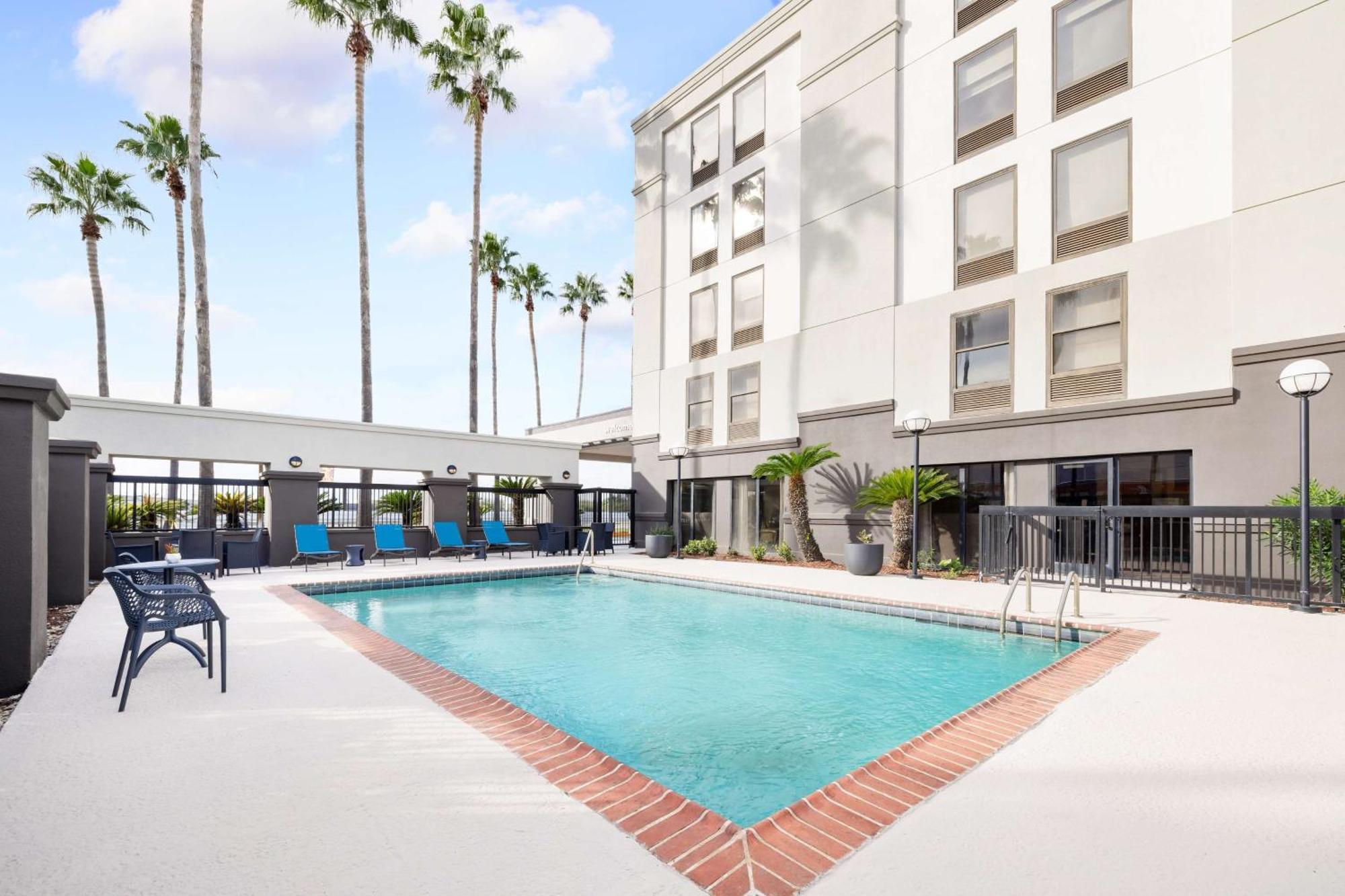 Hotel Hampton Laredo