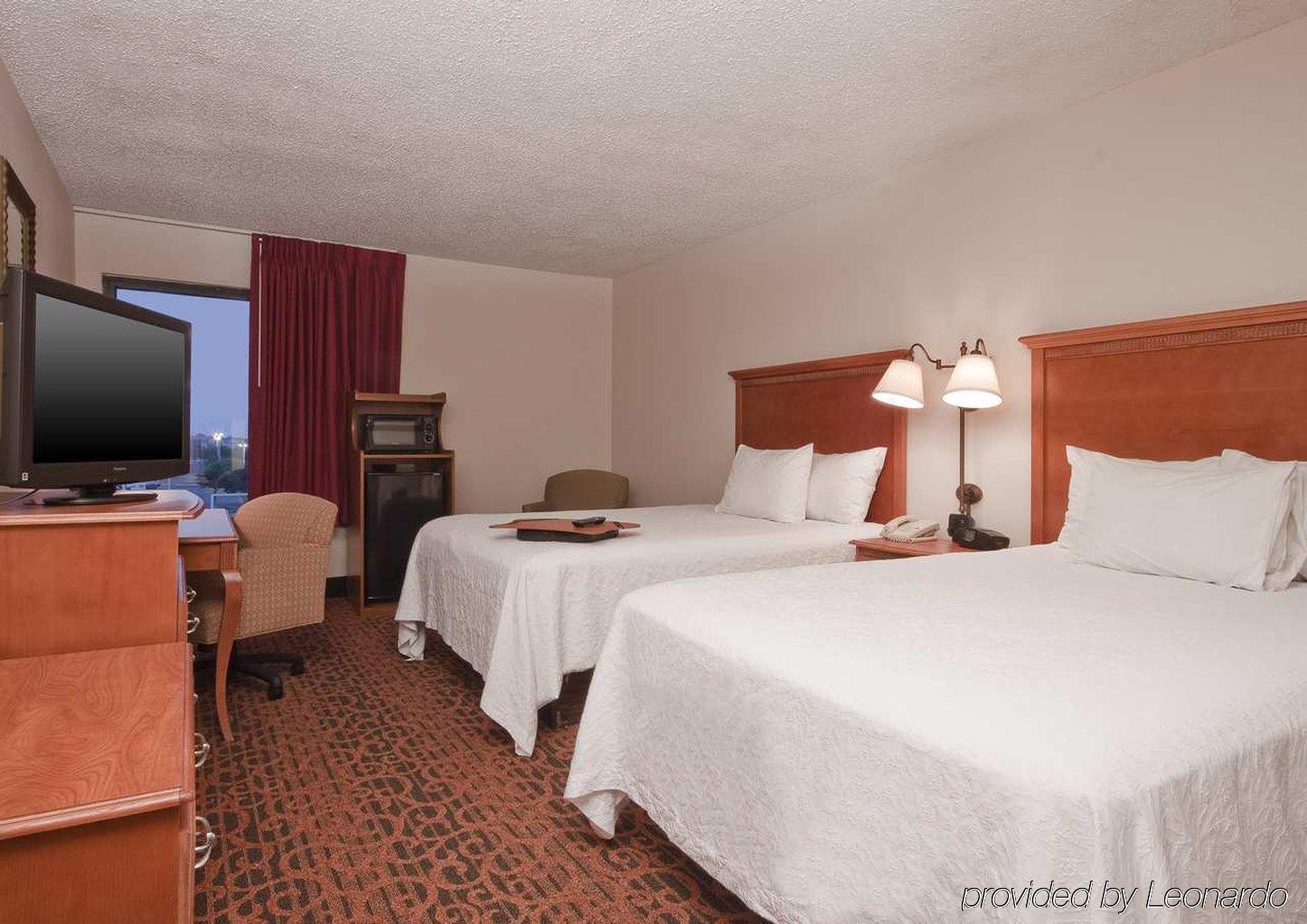 Hotel Hampton